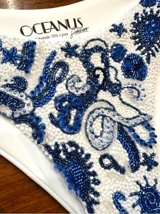 Sea Horse Bikini Top white